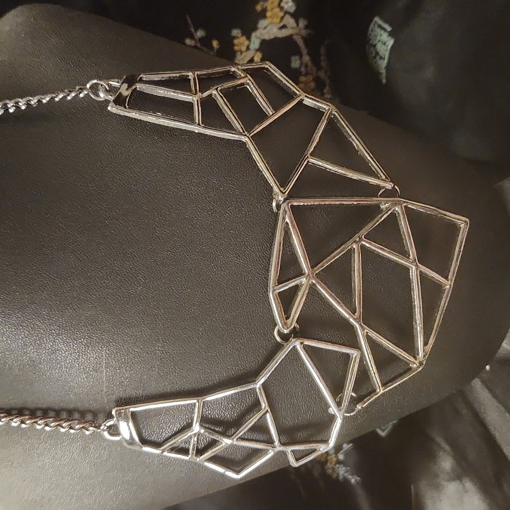 Paparazzi Statement Necklace Gunmetal